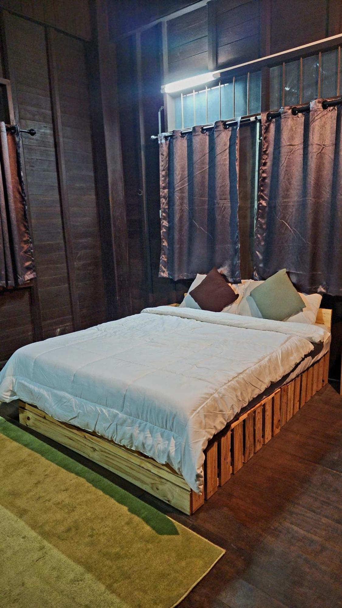 Cozy Nest Cnx Vandrarhem Chiang Mai Exteriör bild