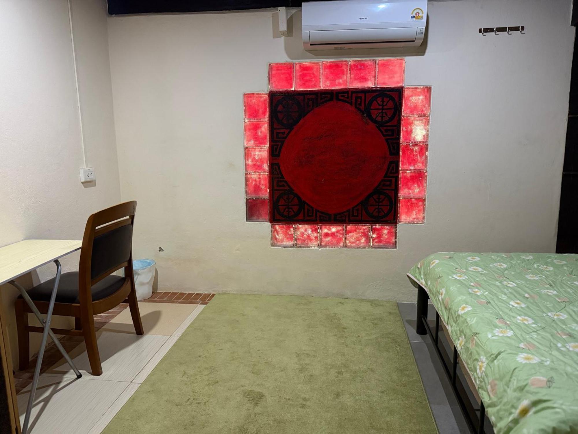 Cozy Nest Cnx Vandrarhem Chiang Mai Exteriör bild